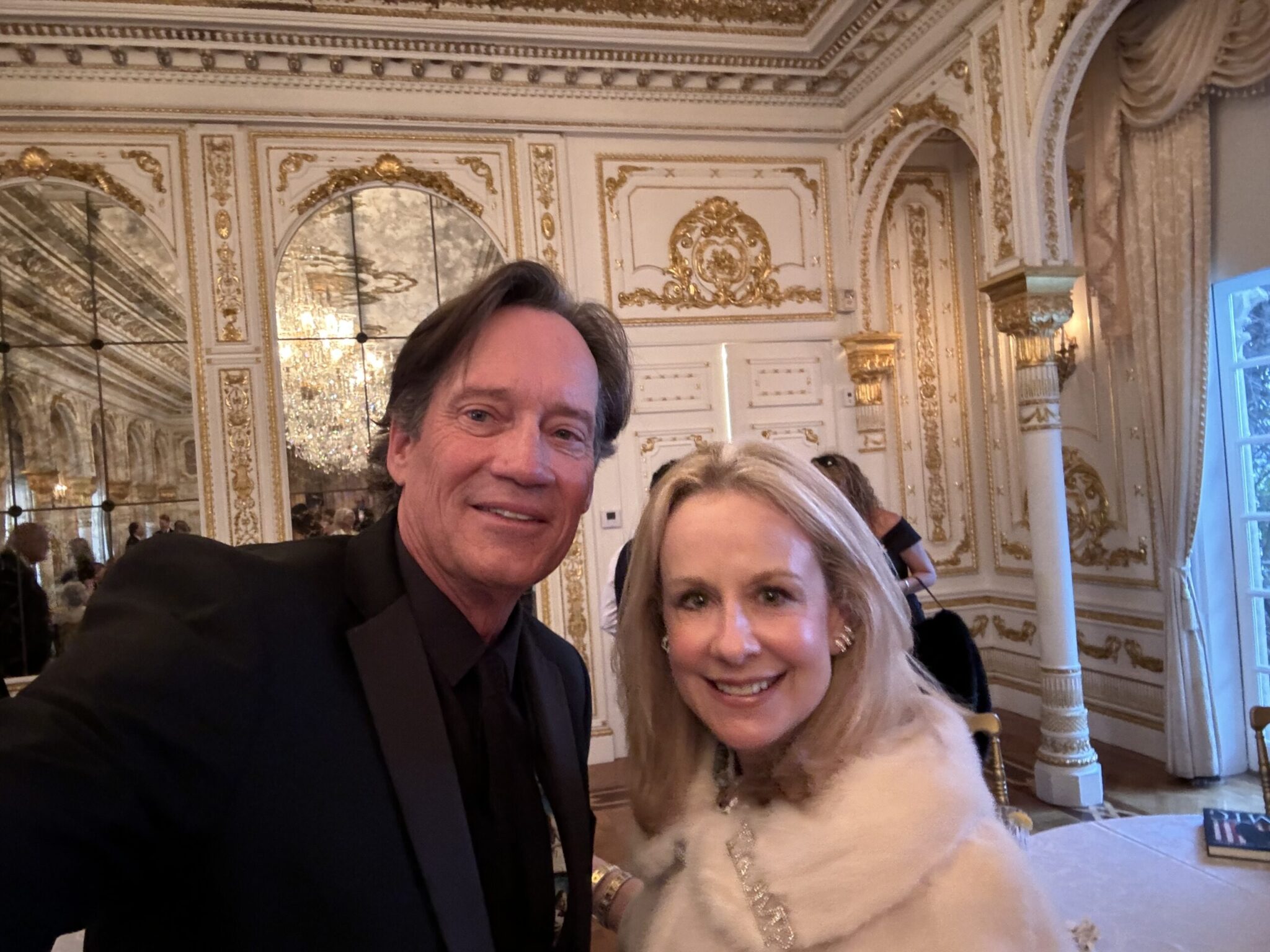 Elizabeth Rotan – Trumpettes USA, Inc.